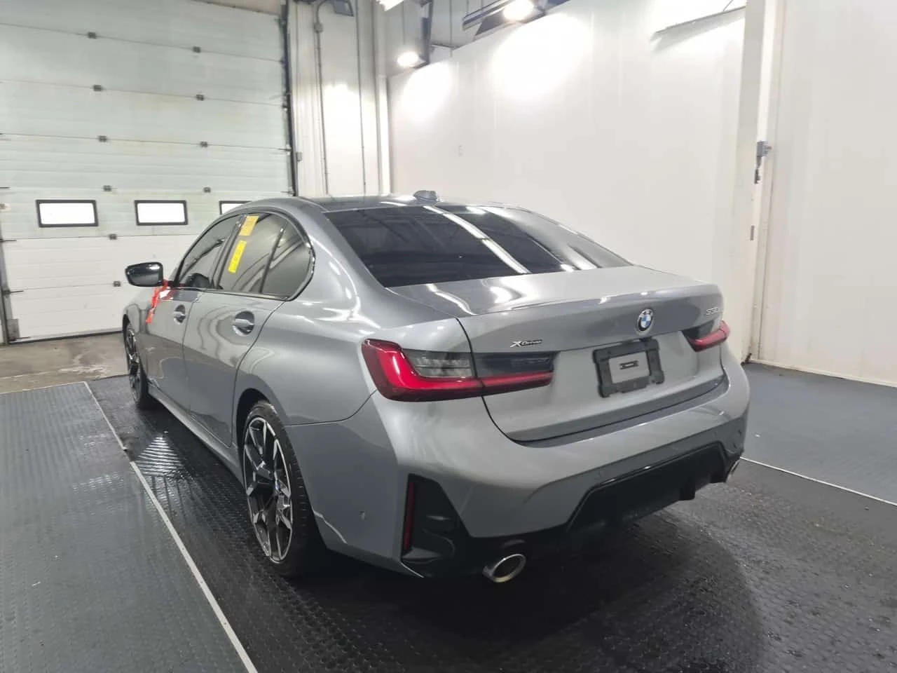 BMW 330 / ���-�� / 2 ����� / 360 ������ / �������� | Mobile.bg � ����������� 5