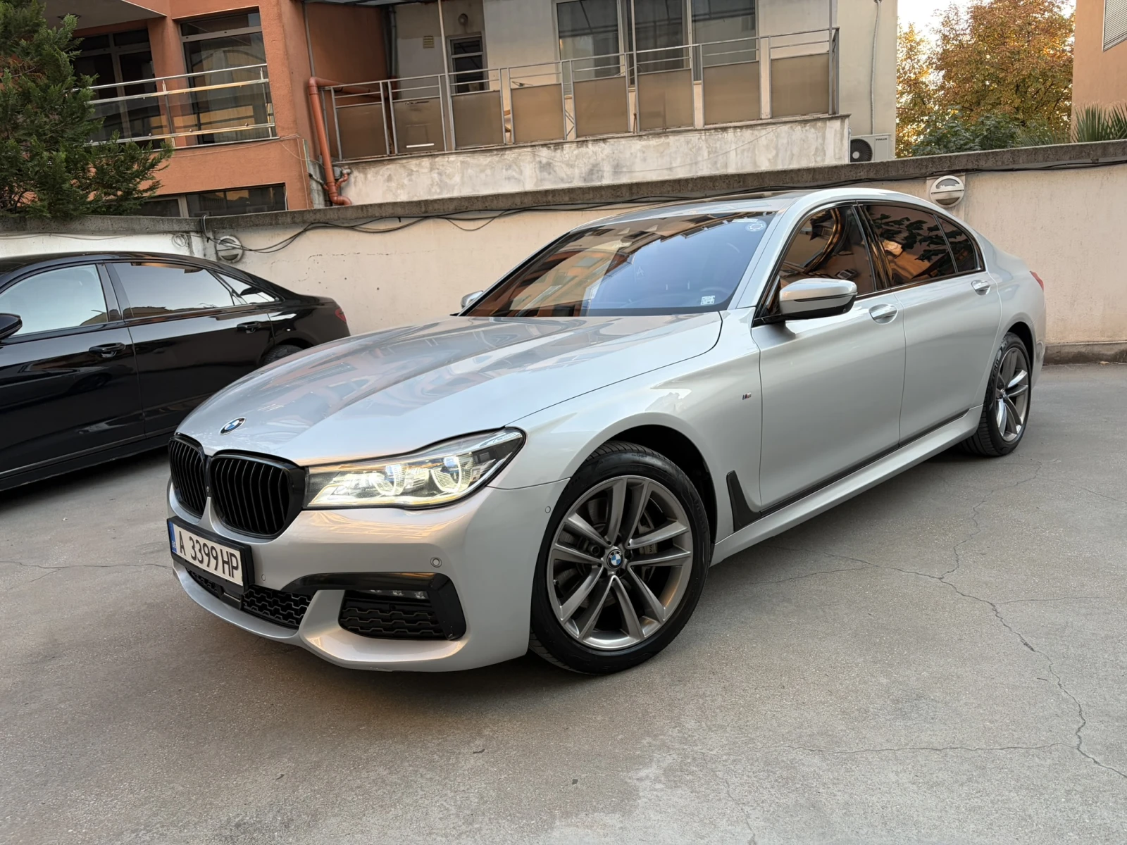 BMW 730 Ld X-drive Individual 3xTV, снимка 10 - Автомобили и джипове - 56510759