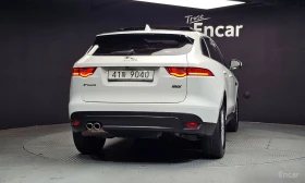 Jaguar F-PACE * 2.0d* КОЖА* ПОДГРЕВ* ПАНОРАМА* NAVI* LED* , снимка 4