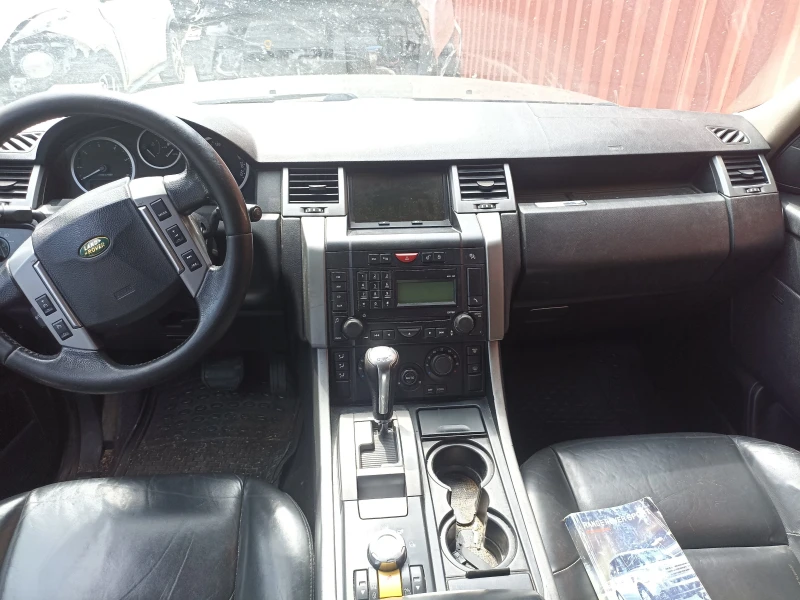 Land Rover Range Rover Sport 2.7 D HSE, снимка 10 - Автомобили и джипове - 37705371