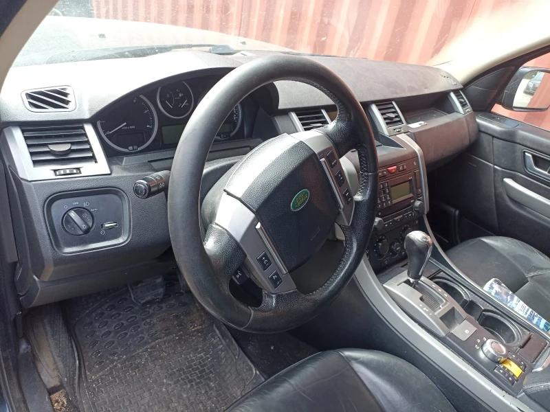 Land Rover Range Rover Sport 2.7 D HSE, снимка 7 - Автомобили и джипове - 37705371