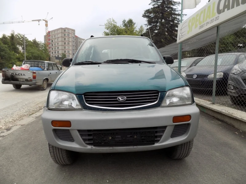 Daihatsu Terios 1, 3 I 4x4, снимка 1 - Автомобили и джипове - 46673007