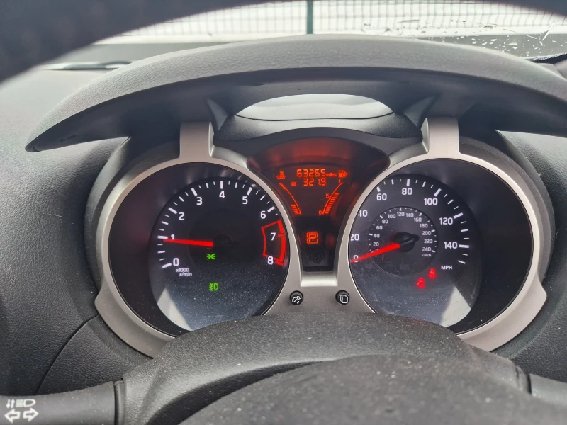 Nissan Juke, снимка 5 - Автомобили и джипове - 48756422