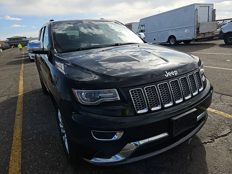 Jeep Grand cherokee SUMMIT 5.7 HEMI/ПОДГРЕВ/ОБДУХВАНЕ/DISTRONIC/PANO, снимка 2 - Автомобили и джипове - 49499527