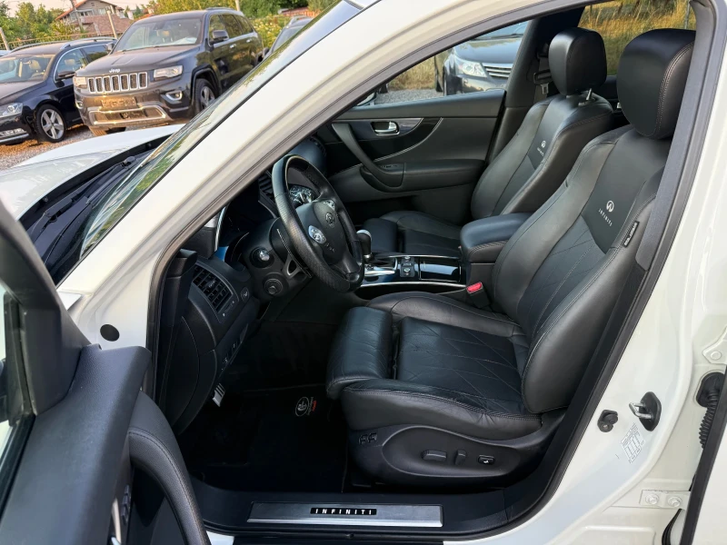 Infiniti Fx 30 dS V6 (238hp) AWD/DVD/TV/360/Подгрев/Обдухване/EU5, снимка 10 - Автомобили и джипове - 51009324