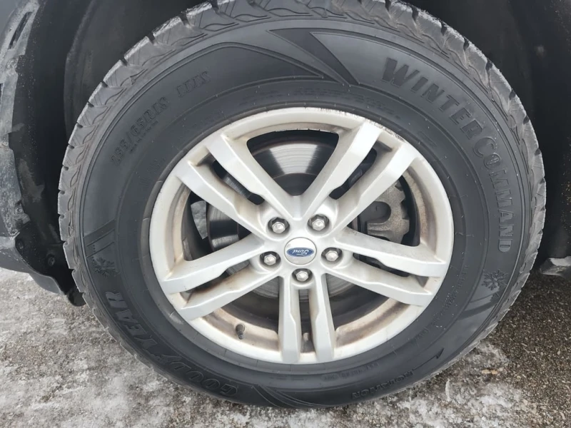 Ford Explorer XLT  CARFAX, снимка 6 - Автомобили и джипове - 52694229