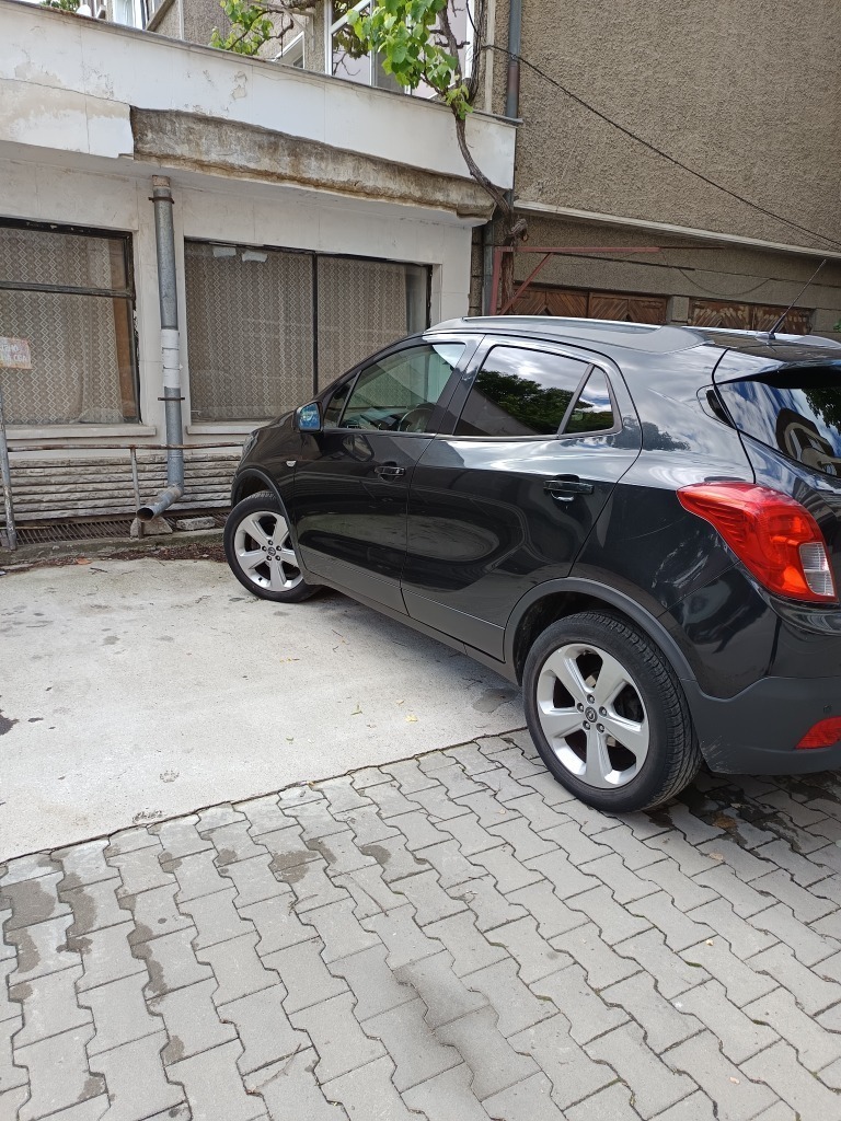 Opel Mokka, снимка 5 - Автомобили и джипове - 46357605