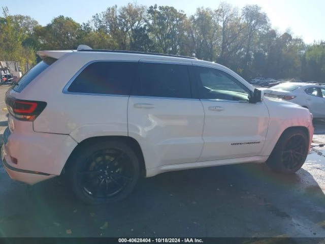 Jeep Grand cherokee 5.7L HIGH ALTITUDE - изображение 7