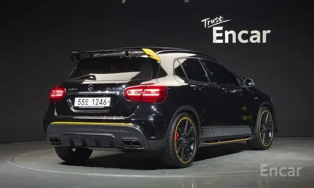 Mercedes-Benz GLA 45 AMG 50th Anniversary , снимка 7 - Автомобили и джипове - 56093154