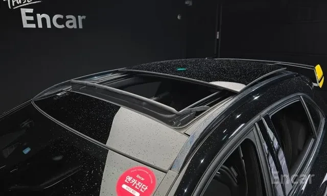 Mercedes-Benz GLA 45 AMG 50th Anniversary , снимка 14 - Автомобили и джипове - 56093154