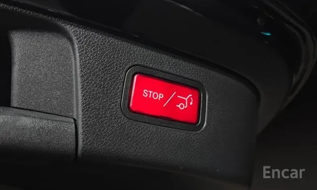 Mercedes-Benz GLA 45 AMG 50th Anniversary , снимка 15 - Автомобили и джипове - 56093154
