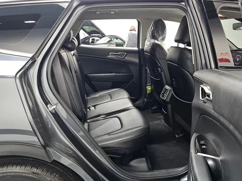 Kia Sportage Diesel 2.0 2WD| 184�.�. | Mobile.bg � ����������� 12