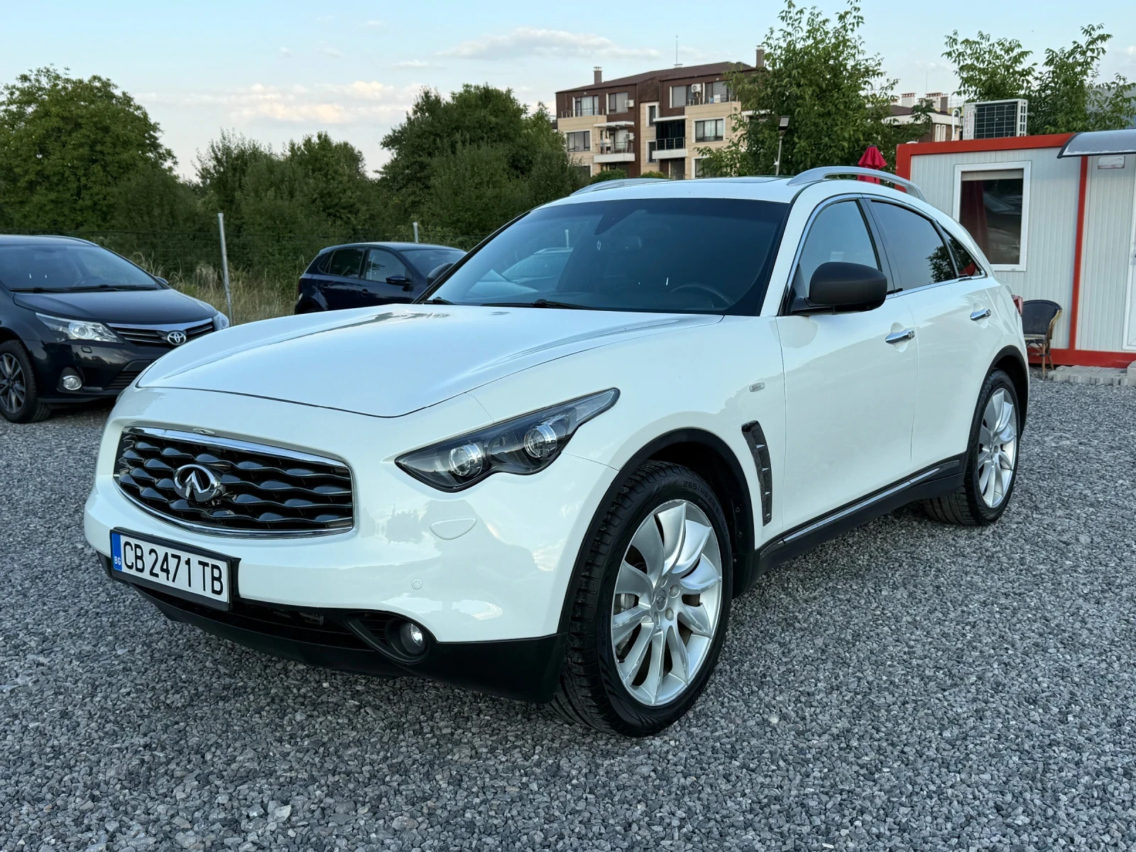 Infiniti Fx 30 dS V6 (238hp) AWD/DVD/TV/360/Подгрев/Обдухване/EU5, снимка 1