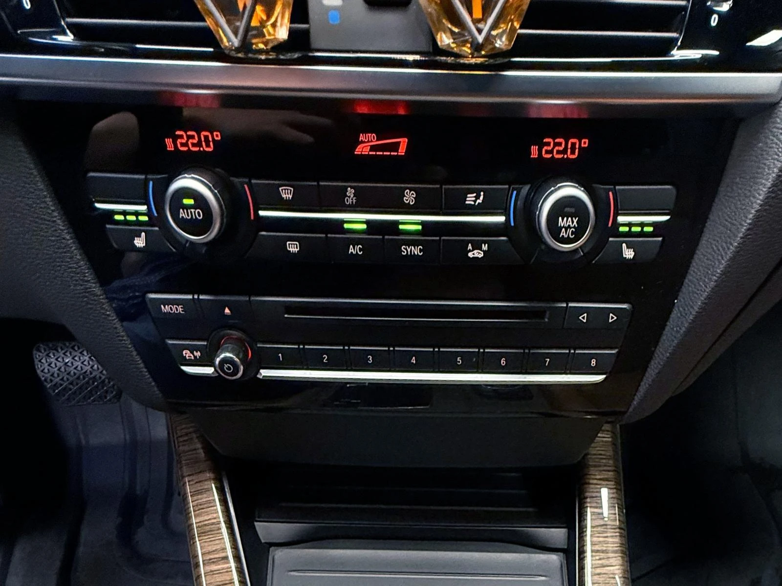 BMW X3 xDrive20d M-pack* * Camera* Xenon | Mobile.bg   12