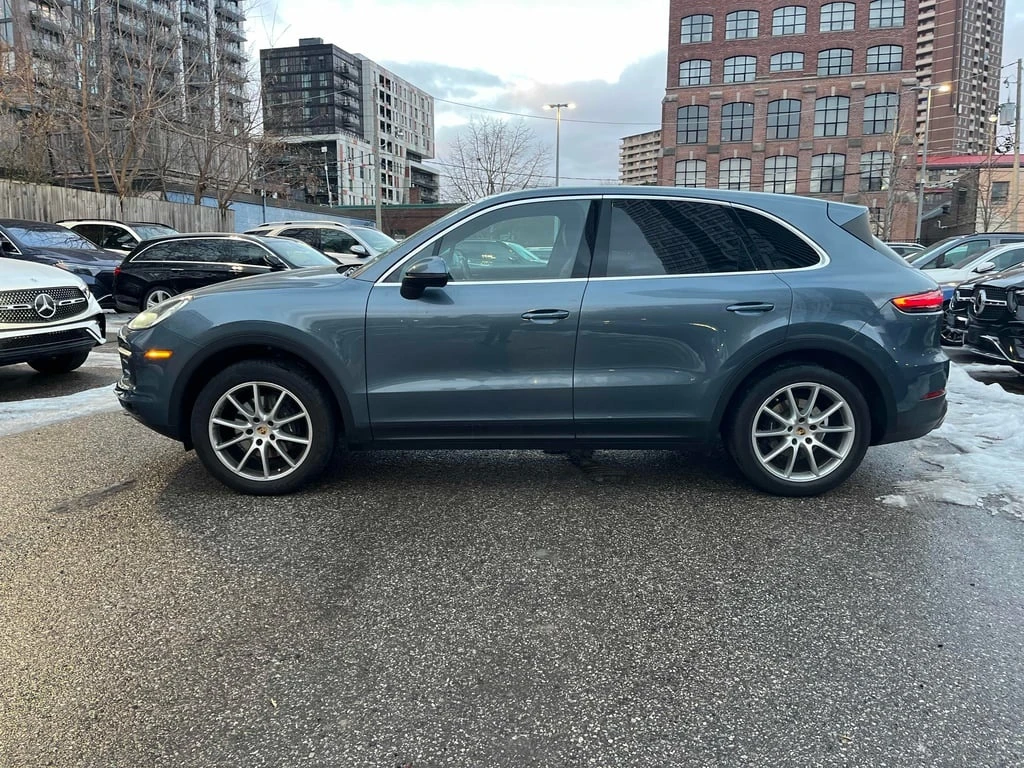 Porsche Cayenne 2019 AWD * CARFAX * БЕЗ ПЪРВОНАЧАЛНА ВНОСКА - изображение 4