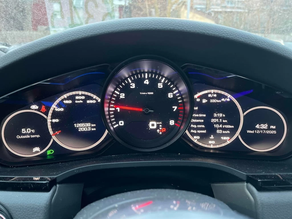 Porsche Cayenne 2019 AWD * CARFAX * БЕЗ ПЪРВОНАЧАЛНА ВНОСКА - изображение 9