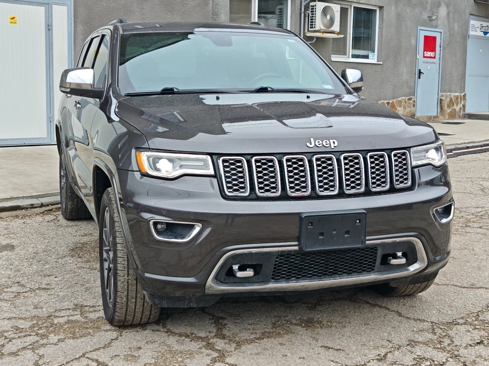 Jeep Grand cherokee 5.7 Overland  - изображение 2