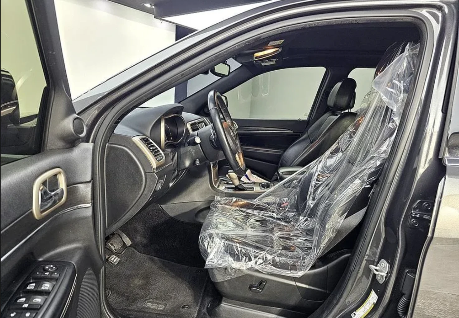 Jeep Grand cherokee LIMITED* 3.6* V6* 8ZF* ПОДГРЕВ* КАМЕРА* КЕЙЛЕС - изображение 8