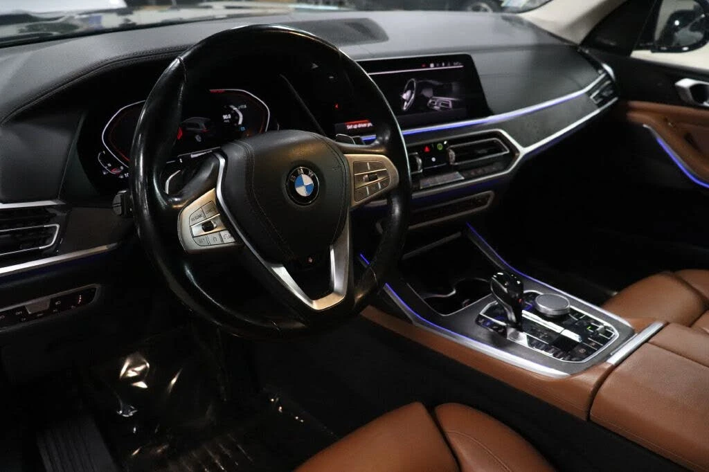 BMW X7 xDrive40i, снимка 7 - Автомобили и джипове - 54031906