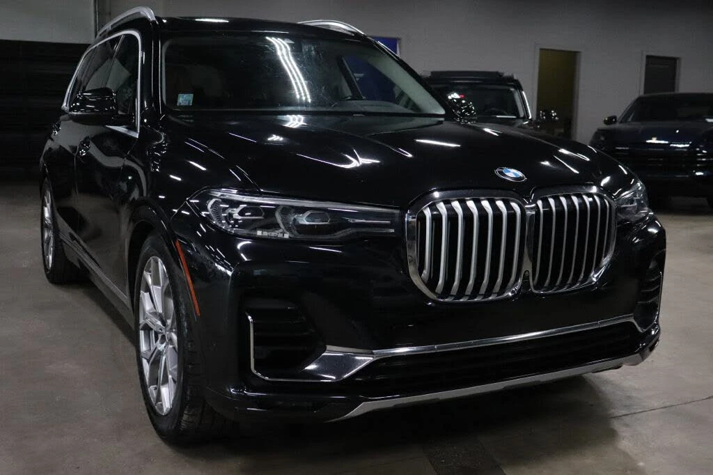 BMW X7 xDrive40i, снимка 3 - Автомобили и джипове - 54031906