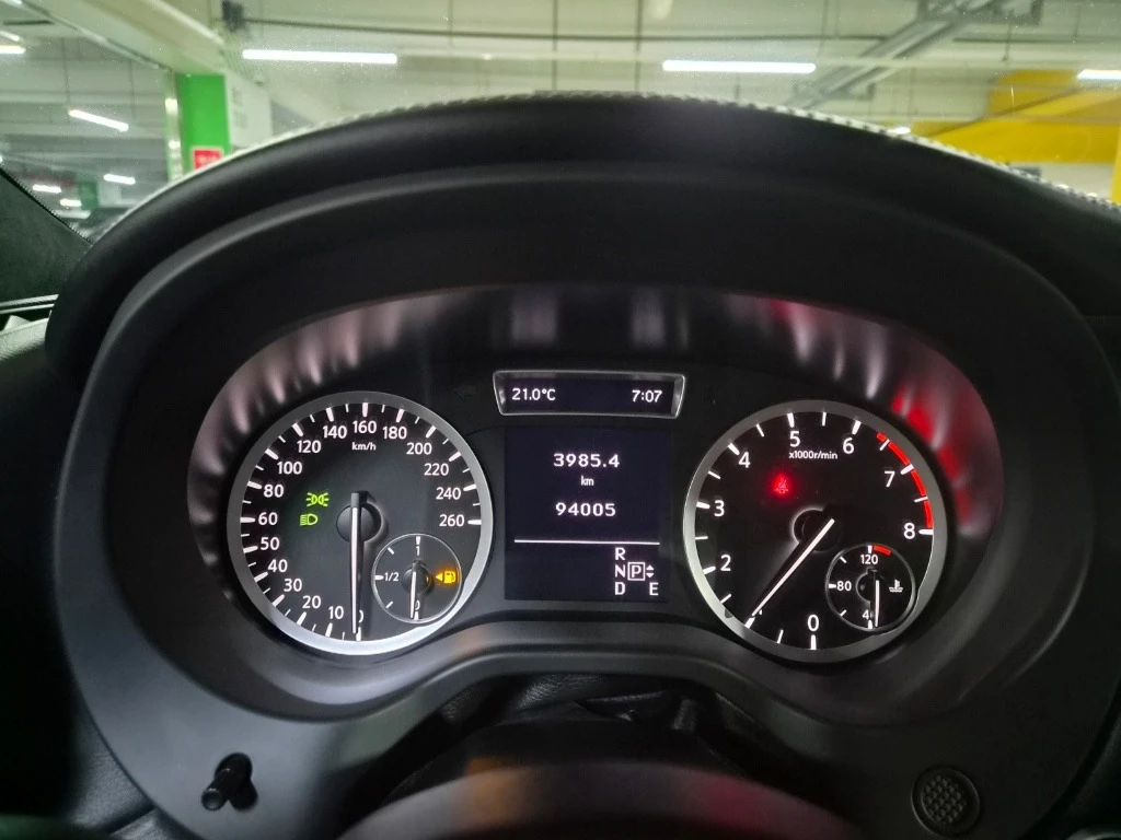 Infiniti Q30 S 2.0T, снимка 14 - Автомобили и джипове - 55216357