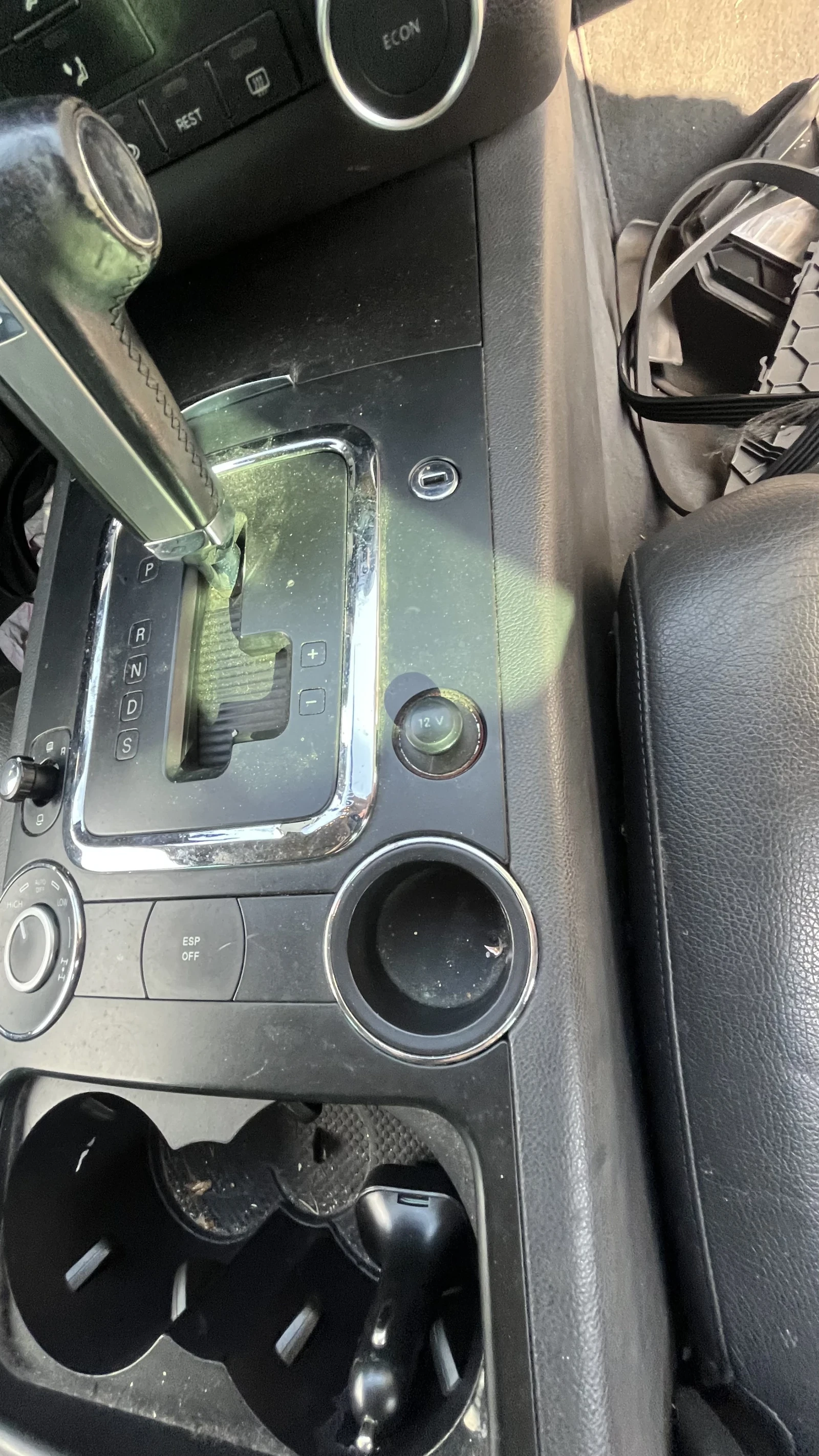 VW Touareg, снимка 4 - Автомобили и джипове - 55799820