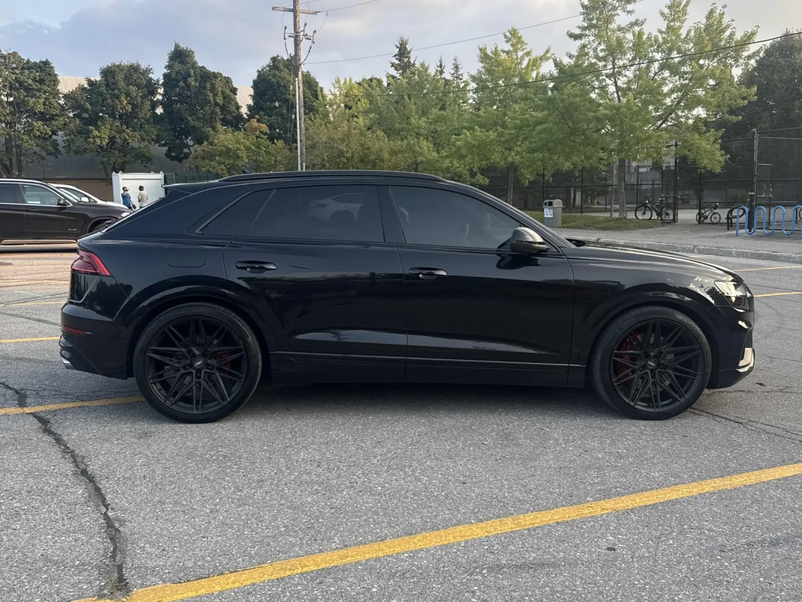 Audi SQ8 / 360 / Distronic / Matrix / Hud / B&O / ������ | Mobile.bg � ����������� 3
