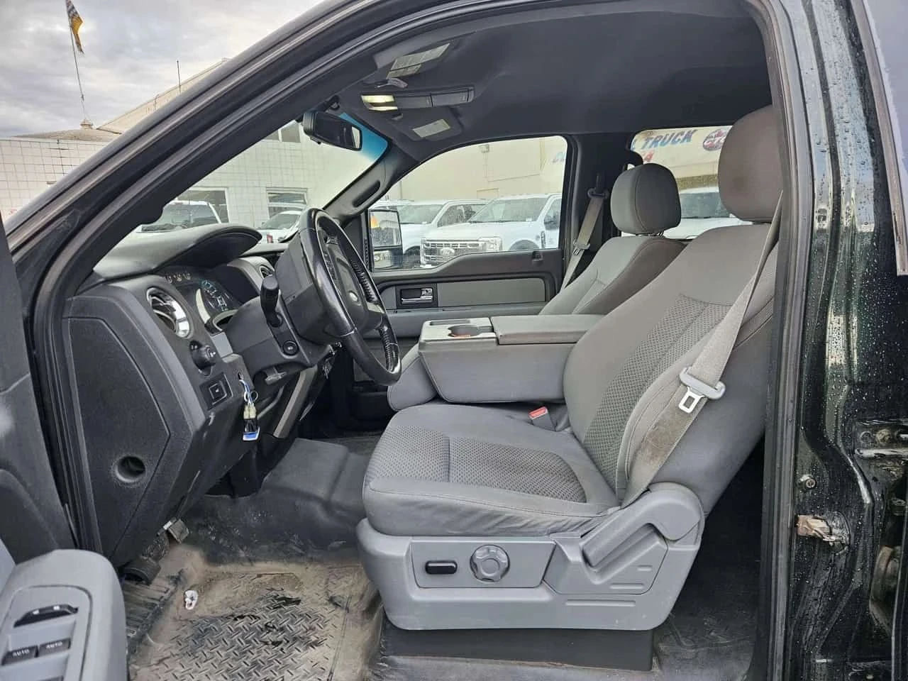 Ford F150, снимка 9 - Автомобили и джипове - 56689588