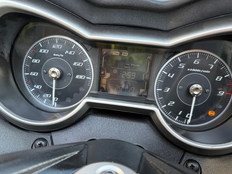 Yamaha X-max ABS ARROW 400i 2018, снимка 11 - Мотоциклети и мототехника - 51301003