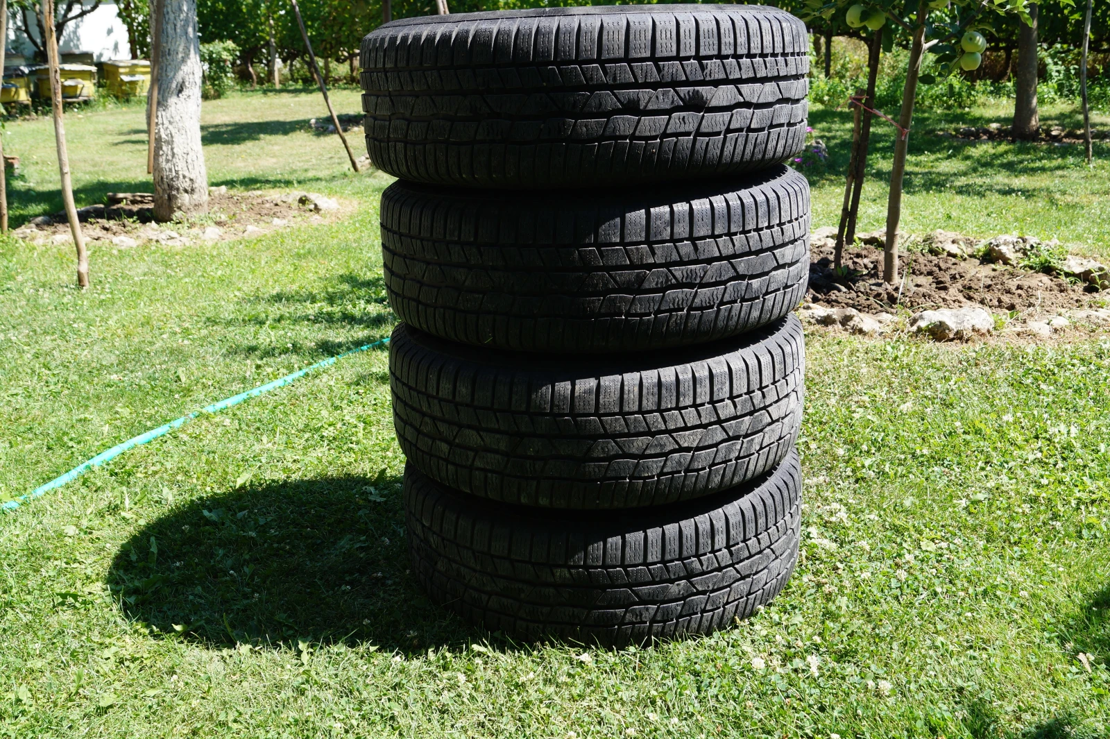 Гуми с джанти Continental 205/60R16, снимка 3 - Гуми и джанти - 55545954