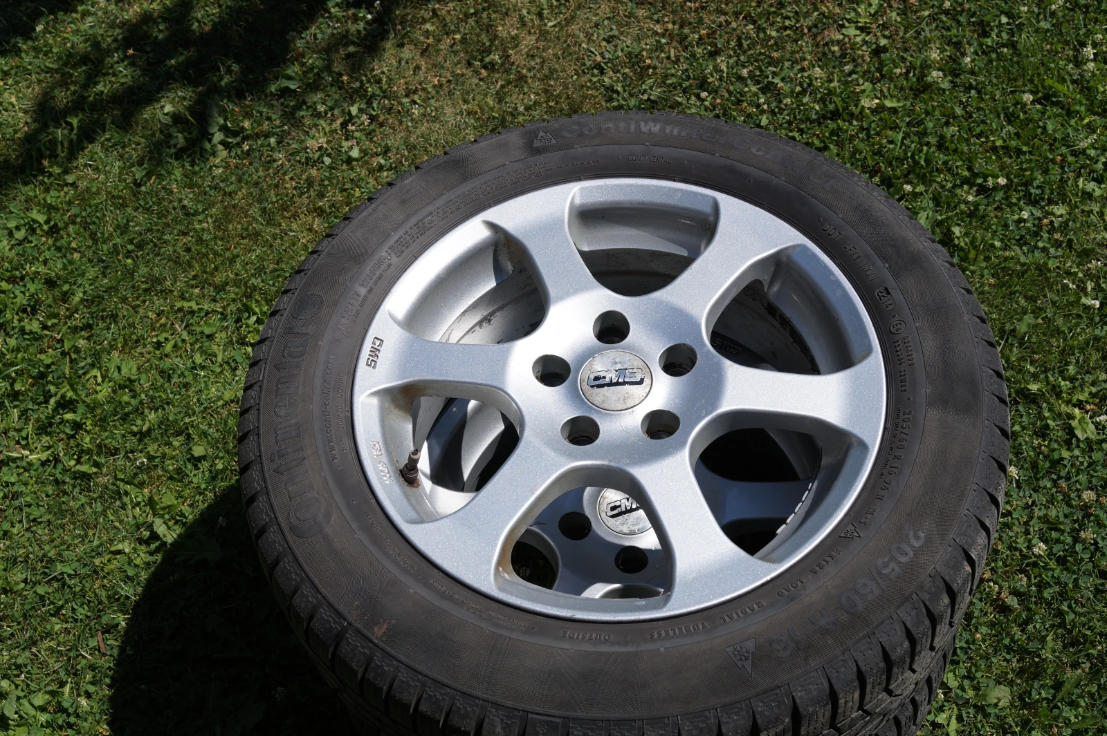Гуми с джанти Continental 205/60R16, снимка 4 - Гуми и джанти - 55545954
