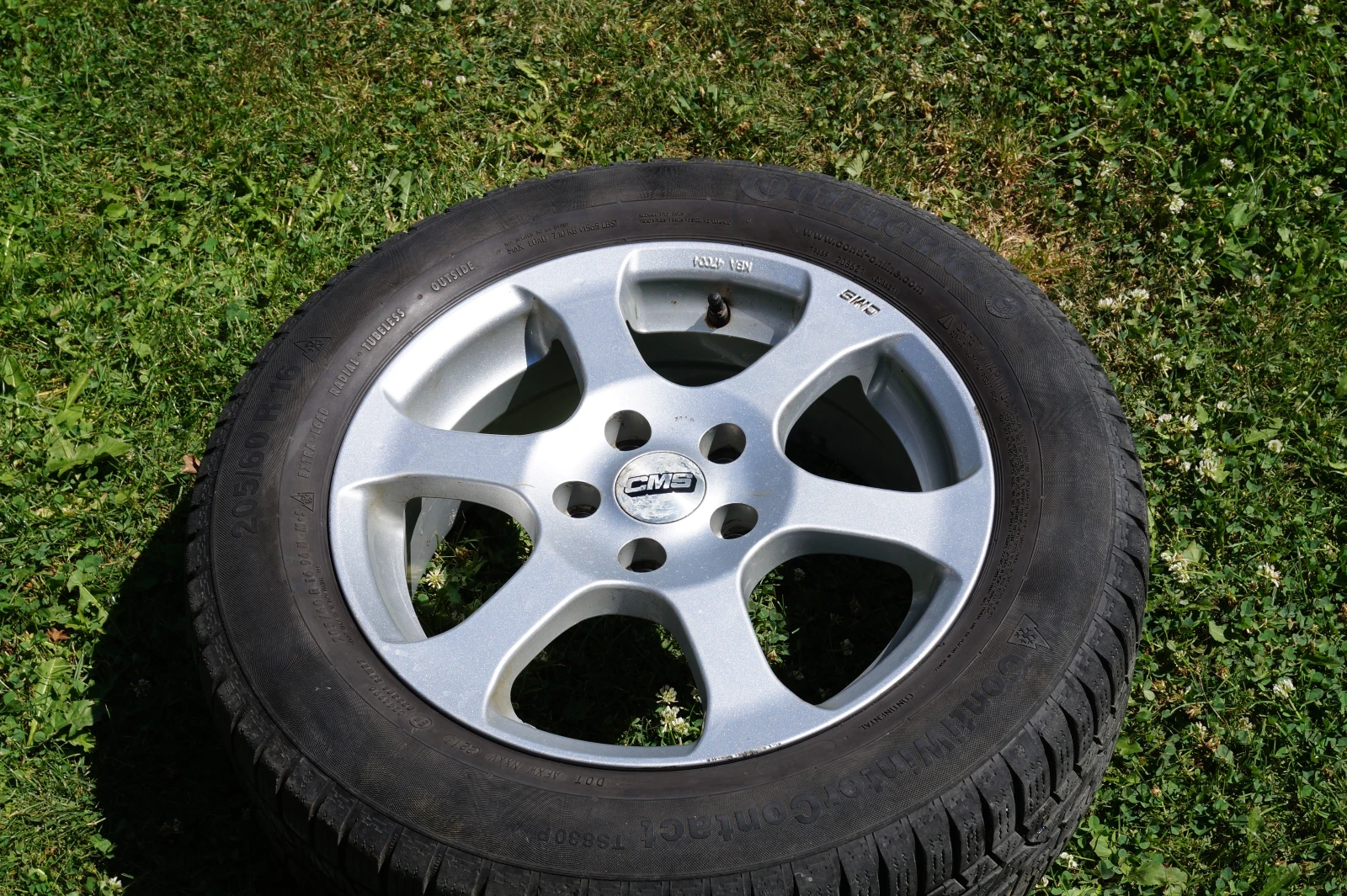 Гуми с джанти Continental 205/60R16