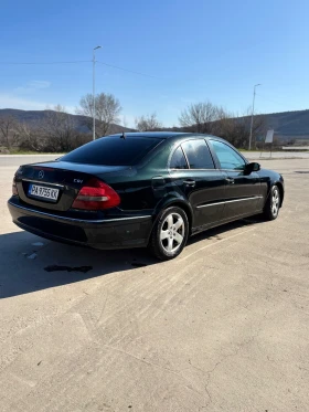 Mercedes-Benz E 220, снимка 7