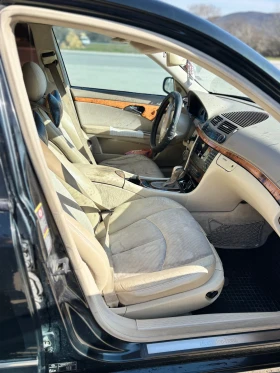 Mercedes-Benz E 220, снимка 10