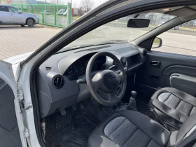 Dacia Logan На Газ, снимка 7