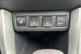 Toyota Corolla Cross ПОДГРЕВ * ДИСТРОНИК * BLIND SPOT * КАМ * CARPLAY *, снимка 10