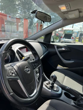 Opel Astra 1.4T LPG, снимка 10