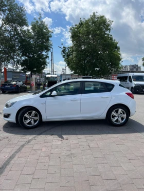 Opel Astra 1.4T LPG, снимка 4