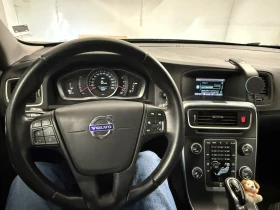 Volvo V60 Cross Country D4, снимка 14