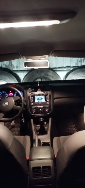 VW Golf 1.6 fsi - 3600 € / 7040.99 лв. - 81215849 6