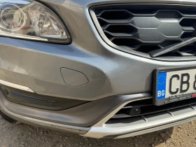 Volvo V60 Cross Country D4 | Auto.bg — изображение 11
