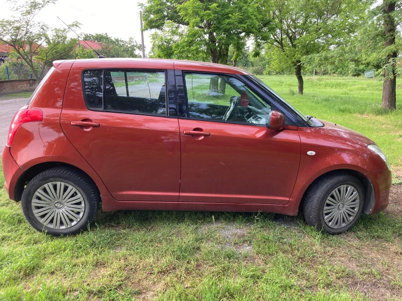 Suzuki Swift, снимка 2 - Автомобили и джипове - 49122553