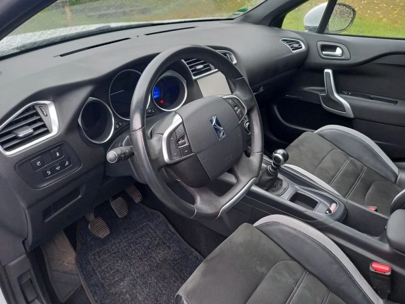 Citroen DS4 2.0HDI, снимка 4 - Автомобили и джипове - 41889467