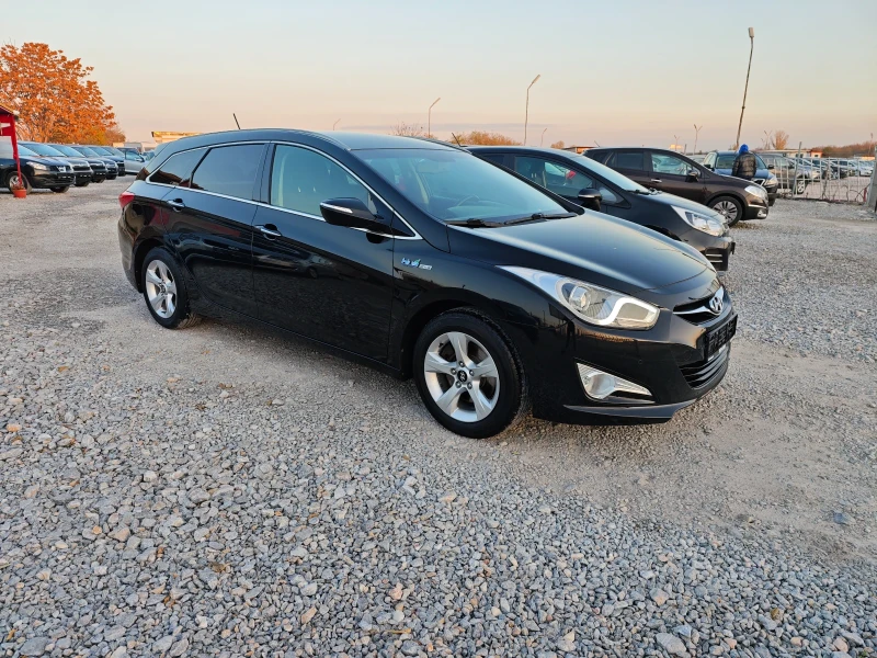 Hyundai I40 1.6i 135к.с., снимка 3 - Автомобили и джипове - 47916157