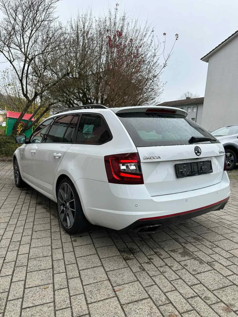 Skoda Octavia 2.0 TDI 184к.с 4x4 VRS, снимка 3 - Автомобили и джипове - 48464409