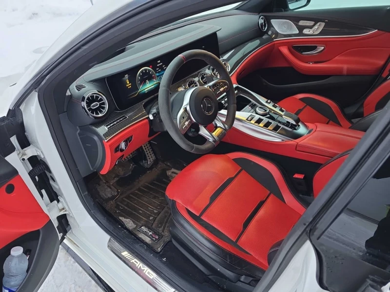 Mercedes-Benz AMG GT * 63 S * CARFAX * БЕЗ ПЪРВОНАЧАЛНА ВНОСКА, снимка 6 - Автомобили и джипове - 53164659