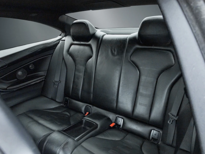 BMW M4 С РЕГИСТРАЦИЯ & АВТО КРЕДИТ, снимка 15 - Автомобили и джипове - 53261027