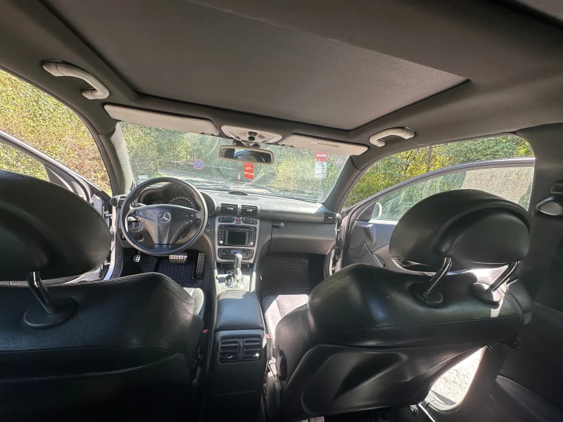 Mercedes-Benz C 220, снимка 8 - Автомобили и джипове - 53386446