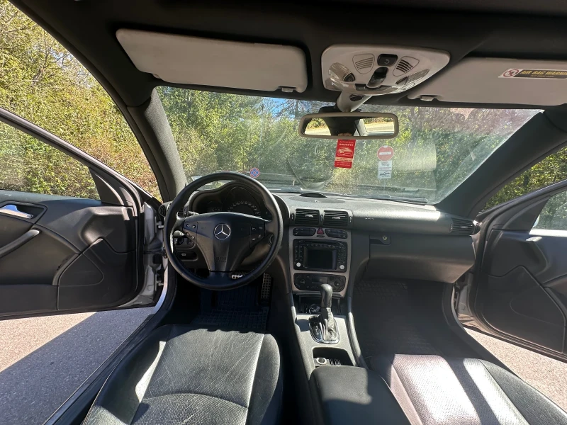 Mercedes-Benz C 220, снимка 10 - Автомобили и джипове - 53386446