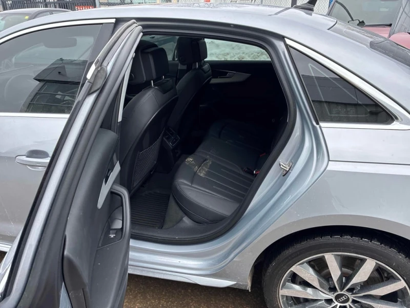 Audi A4 * Komfort * CARFAX * ЦЕНА ДО БГ, снимка 12 - Автомобили и джипове - 53469598